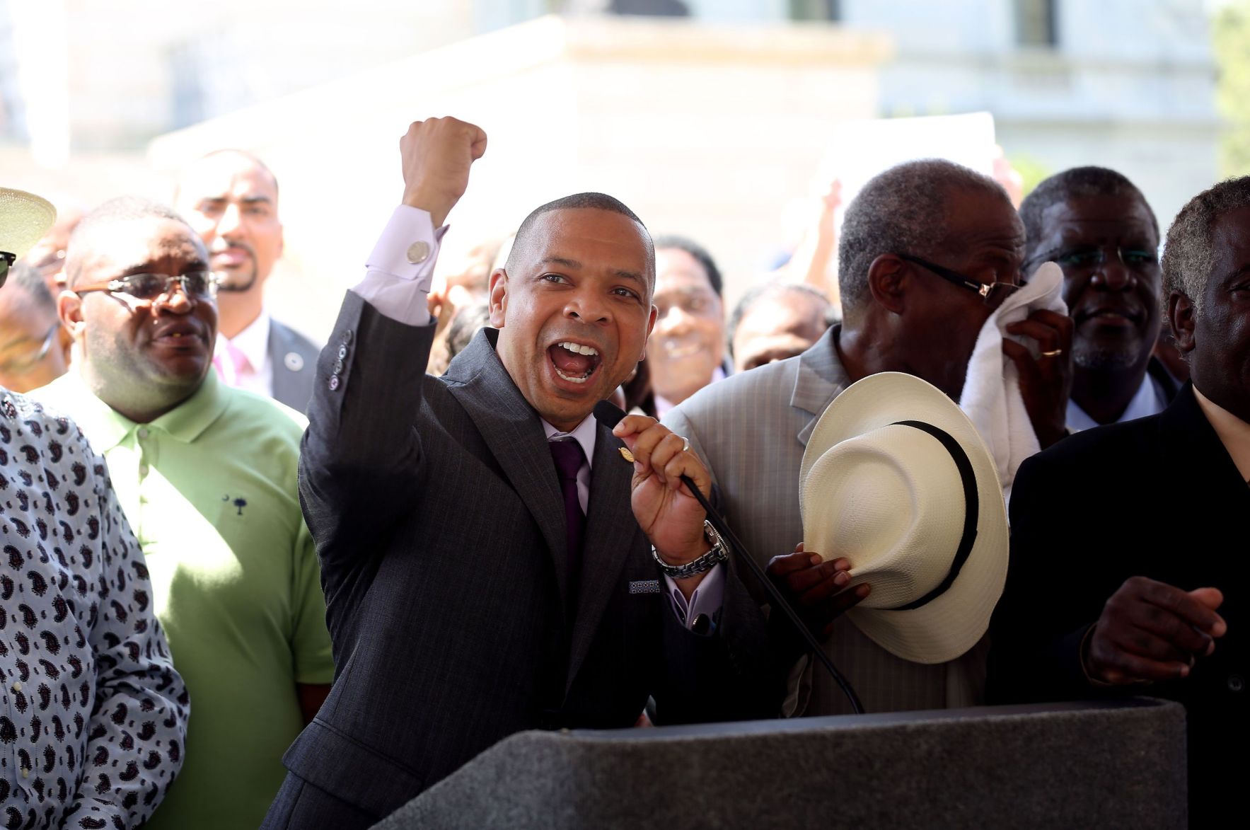 Confederate flag rally and Statehouse photos (copy)